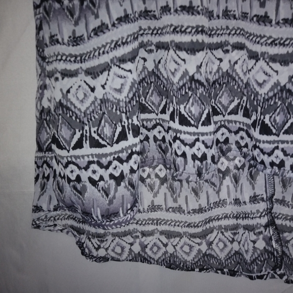 NoBo L 11/13 Black White Sheer Tunic Top - Picture 2 of 5